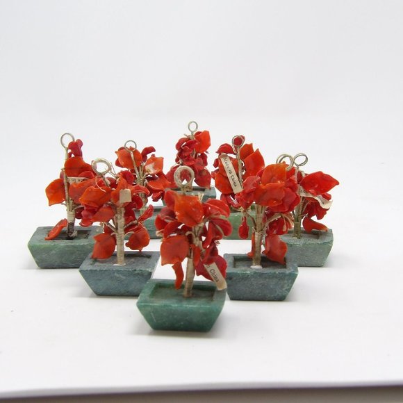 Vintage Place Card Holders Poinsettia Flowers with Red Glass Petals in Green Sto - Picture 5 of 10